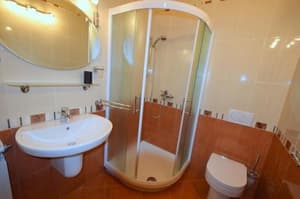 thumbnail: 89904367.jpg