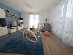 thumbnail: Living area