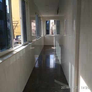 thumbnail: Hallway