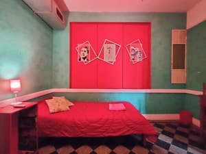 thumbnail: Room