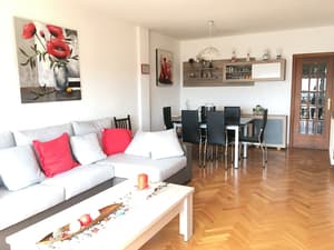 thumbnail: Living room