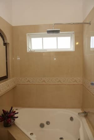 thumbnail: Bathroom shower