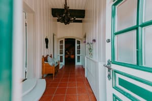 thumbnail: Hallway
