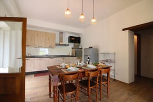 thumbnail: Interior