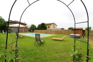 thumbnail: Outdoor pool
