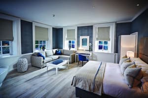 thumbnail: Room