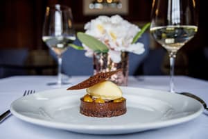 thumbnail: Dining