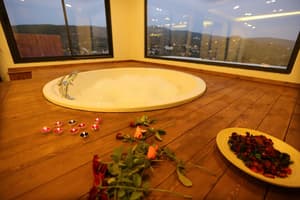 thumbnail: In-room dining
