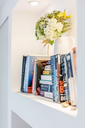 thumbnail: Library