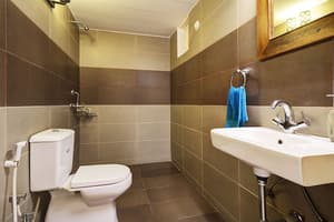 thumbnail: Bathroom