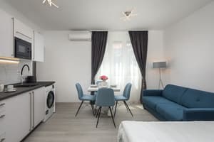 thumbnail: Living area