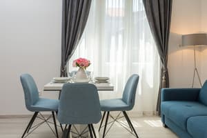 thumbnail: In-room dining
