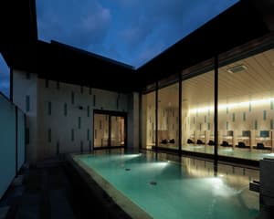 thumbnail: Public bath