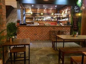 thumbnail: Bar (on property)