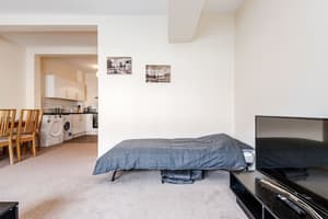 thumbnail: Interior
