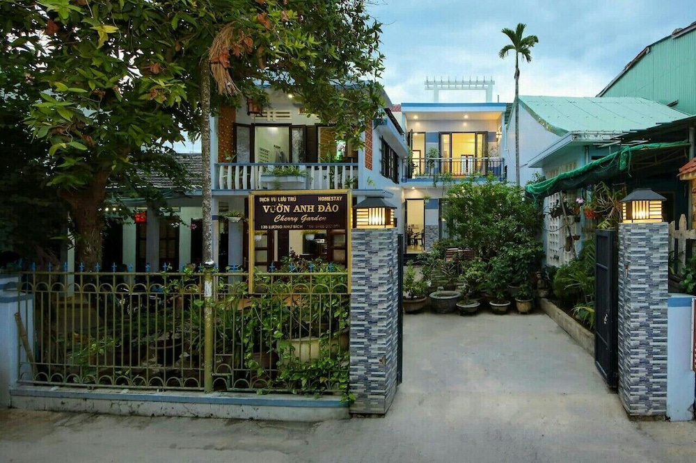 Primary image