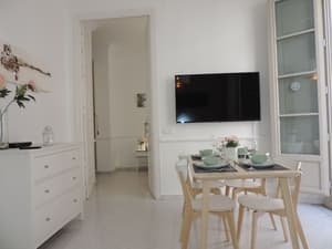 thumbnail: Interior