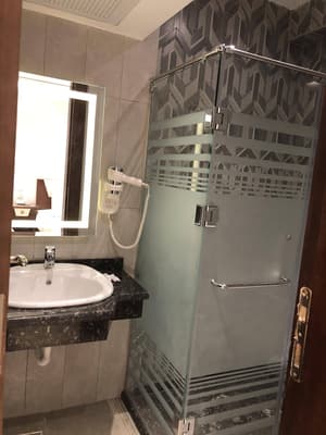 thumbnail: Bathroom shower