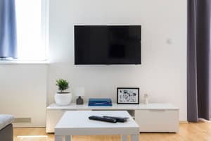 thumbnail: Living area