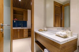 thumbnail: Bathroom sink