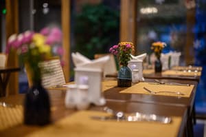 thumbnail: Breakfast area