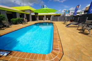 thumbnail: Outdoor pool