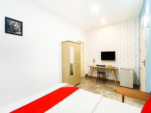 thumbnail: Room
