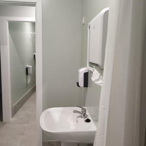 thumbnail: Bathroom
