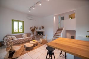thumbnail: Living area