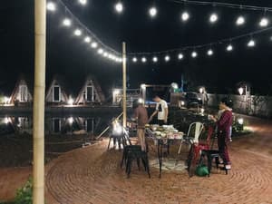 thumbnail: BBQ/picnic area