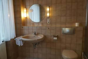 thumbnail: Bathroom sink