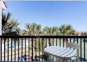 thumbnail: Balcony