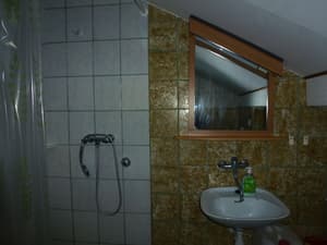 thumbnail: Bathroom sink
