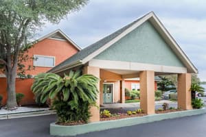 Hawthorn Suites by Wyndham North Charleston, SC