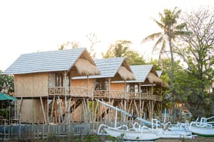 thumbnail: Front of property