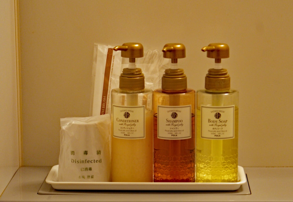 Bathroom amenities