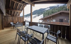 thumbnail: Balcony