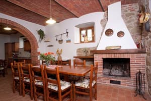 thumbnail: In-room dining
