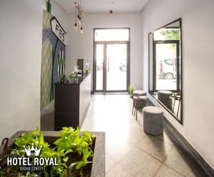 thumbnail: Reception