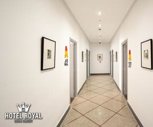 thumbnail: Reception