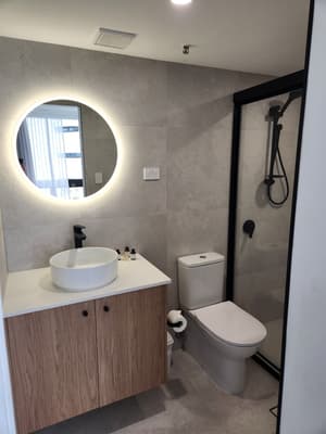 thumbnail: Bathroom