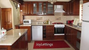 thumbnail: Private kitchenette
