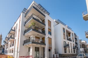 thumbnail: Exterior