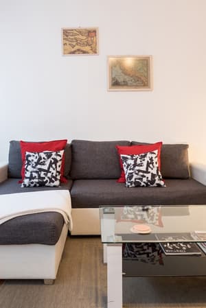 thumbnail: Living room