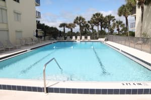 thumbnail: Pool