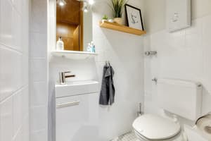 thumbnail: Bathroom