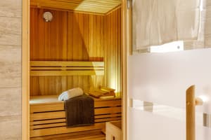 thumbnail: Sauna