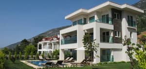 thumbnail: Exterior