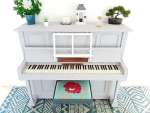 thumbnail: Interior detail
