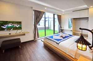 thumbnail: Room
